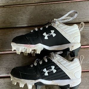 Tball cleats